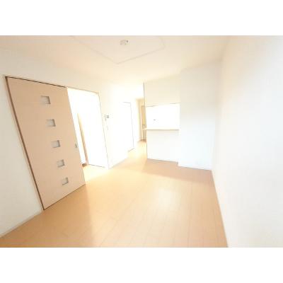 ユイット・ベル 104【管理NO：1-018652901-01040】 ★家具家電は申し込み後に搬入します 2026年07月中旬入居可能の物件写真2