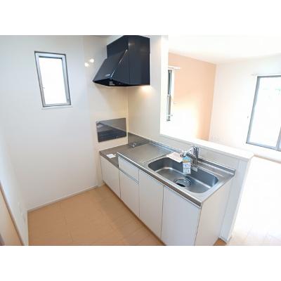 ＬＩＢＥＲＴＹ　ＣＯＵＲＴ 201【管理NO：1-018553601-02010】 ★家具家電は申し込み後に搬入しますの物件写真3