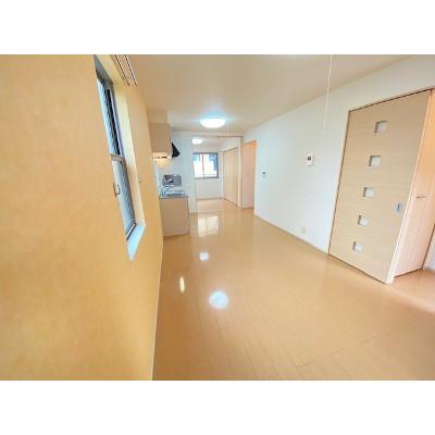 カーサ・サナエ 101【管理NO：1-018519801-01010】 ★家具家電は申し込み後に搬入します 2026年07月下旬入居可能の物件写真2