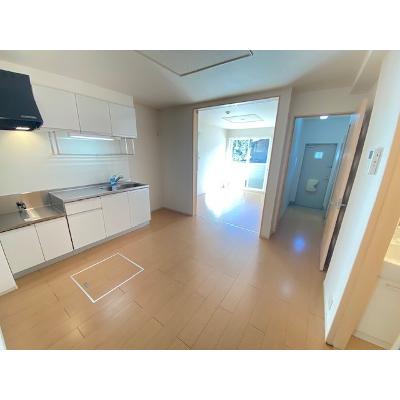 メゾン・ド・ファミーユＡ 104【管理NO：1-017390001-01040】 ★家具家電は申し込み後に搬入しますの物件写真2
