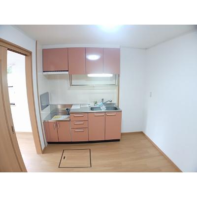 アーバン・エスパシオＡ 101【管理NO：1-013604201-01010】 ★家具家電は申し込み後に搬入しますの物件写真3