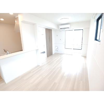 コージーコート 101【管理NO：1-028649801-01010】 ★家具家電は申し込み後に搬入します★ ★2026年09月下旬入居可能★の物件写真2