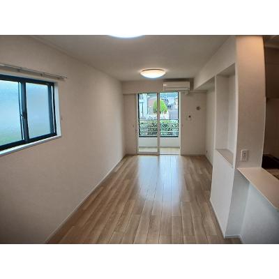 テラ　ディエス　ルーナ　Ｂ 204【管理NO：1-028431302-02040】 ★家具家電は申し込み後に搬入しますの物件写真2