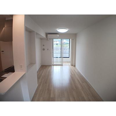 テラ　ディエス　ルーナ　Ｂ 202【管理NO：1-028431302-02020】 ★家具家電は申し込み後に搬入しますの物件写真2