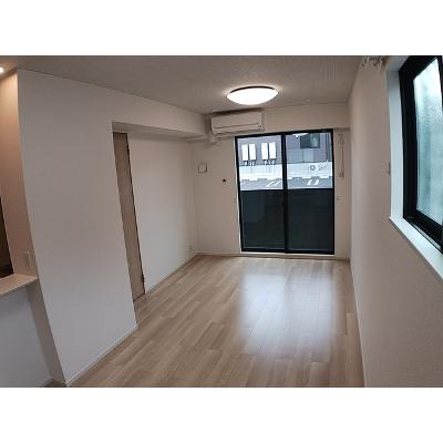 テラ　ディエス　ルーナ　Ａ 101【管理NO：1-028431301-01010】 ★家具家電は申し込み後に搬入しますの物件写真2