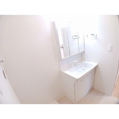 apartment 長崎県東彼杵郡川棚町白石郷１８９１番地５ 

↓地図はこちらから