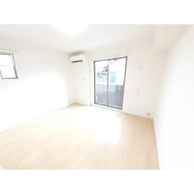 サンフォレスト川良 101【管理NO：1-024301801-01010】 ★家具家電は申し込み後に搬入します 2026年07月中旬入居可能の物件写真2
