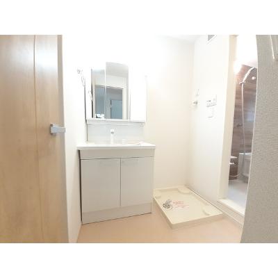 カーサ　ルピナス　Ⅱ 102【管理NO：1-023961002-01020】 ★家具家電は申し込み後に搬入しますの物件写真6