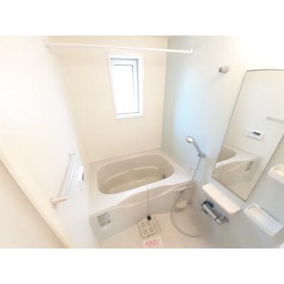 ドルチェヴィータ 201【管理NO：1-022680701-02010】 ★家具家電は申し込み後に搬入しますの物件写真4