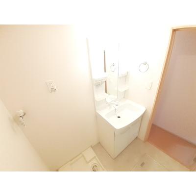 アルダン・トーヨー 201【管理NO：1-017445201-02010】 ★家具家電は申し込み後に搬入します★の物件写真6