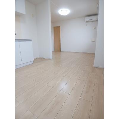 アヴェニール伍番館 202【管理NO：1-021342201-02020】 ★家具家電は申し込み後に搬入します★の物件写真2