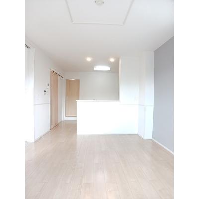 アミュレットＢ 201【管理NO：1-021052802-02010】 ★家具家電は申し込み後に搬入します★の物件写真2