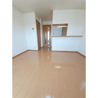 レジデンス稲富　Ｂ 201【管理NO：1-015446302-02010】 ★家具家電は申し込み後に搬入しますの物件写真2