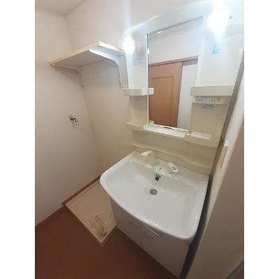 キャトルフォイル 202【管理NO：1-014621401-02020】 ★家具家電は申し込み後に搬入します★の物件写真6