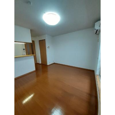 ジェネシス　Ⅲ 205【管理NO：1-014314703-02050】 ★家具家電は申し込み後に搬入します★の物件写真2