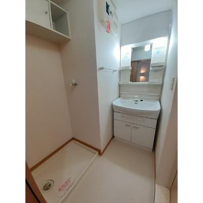 ジェネシス　Ⅲ 205【管理NO：1-014314703-02050】 ★家具家電は申し込み後に搬入します★の物件写真6