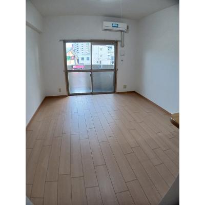 フォーウィルズコート 305【管理NO：1-013963101-03050】 ★家具家電は申し込み後に搬入します★の物件写真2