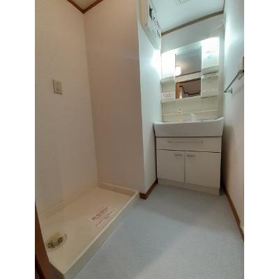 アルカンシェルⅡ 201【管理NO：1-013557501-02010】 ★家具家電は申し込み後に搬入します★の物件写真6