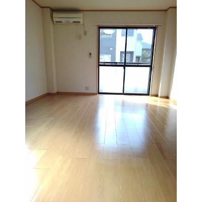 ポラリス弐番館 102【管理NO：1-012506501-01020】 ★家具家電は申し込み後に搬入します★の物件写真2