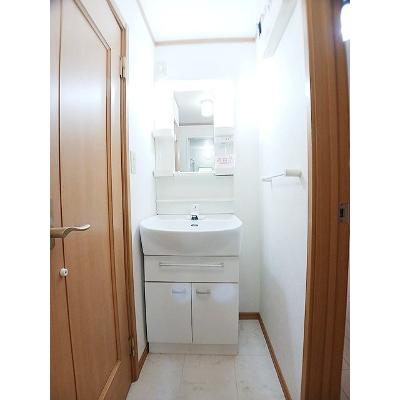 ウランタン弐番館 202【管理NO：1-012381802-02020】 ★家具家電は申し込み後に搬入します★の物件写真6