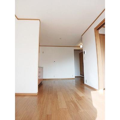 ウランタン壱番館 201【管理NO：1-012381801-02010】 ★家具家電は申し込み後に搬入します★の物件写真2