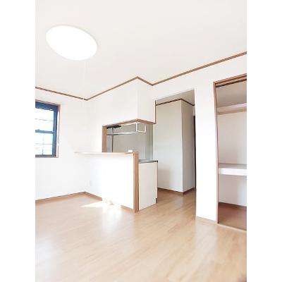 エスポワール 205【管理NO：1-012139701-02050】 ★家具家電は申し込み後に搬入します★の物件写真2