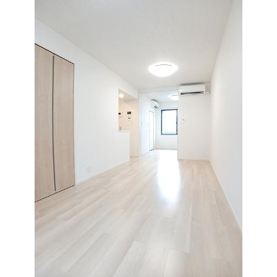 ピエモンテ　愛宕 103【管理NO：1-028087601-01030】 ★家具家電は申し込み後に搬入しますの物件写真2