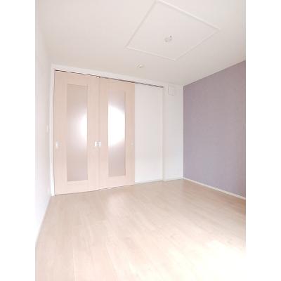 グレイス・ベル　Ⅱ 102【管理NO：1-023015802-01020】 ★家具家電は申し込み後に搬入しますの物件写真2