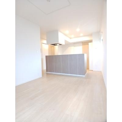 カレントヴィラ 205【管理NO：1-022344701-02050】 ★家具家電は申し込み後に搬入します★の物件写真2