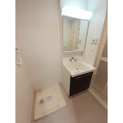 ルミリクス 405【管理NO：1-021688501-04050】 ★家具家電は申し込み後に搬入します★の物件写真6