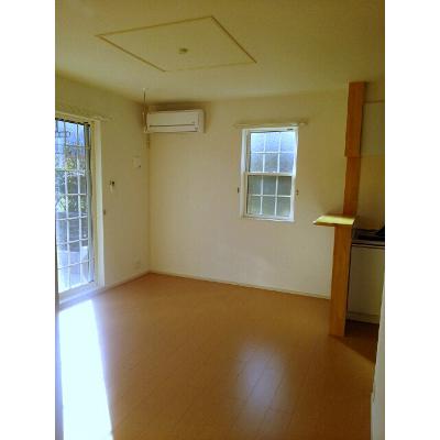 グリーンハイツ鷹取Ⅲ 103【管理NO：1-020369101-01030】 ★家具家電は申し込み後に搬入しますの物件写真2