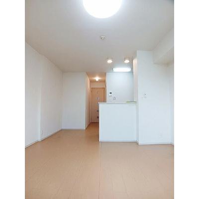 サン　ユタカ 102【管理NO：1-019075401-01020】 ★家具家電は申し込み後に搬入します★の物件写真2