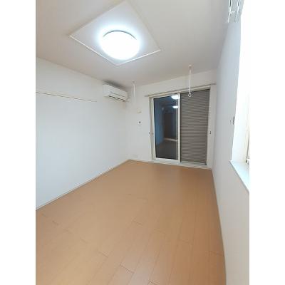 グレイシャス髙尾Ｃ 101【管理NO：1-017592903-01010】 ★家具家電は申し込み後に搬入します★の物件写真2