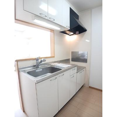 オロールＢ 203【管理NO：1-014104402-02030】 ★家具家電は申し込み後に搬入します★の物件写真3