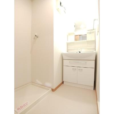 オロールＢ 203【管理NO：1-014104402-02030】 ★家具家電は申し込み後に搬入します★の物件写真6