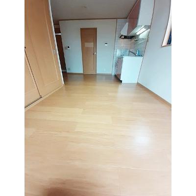 セレーノ 201【管理NO：1-012768301-02010】 ★家具家電は申し込み後に搬入します★の物件写真2