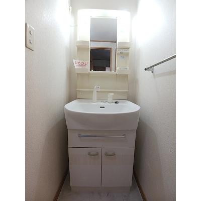 セレーノ 102【管理NO：1-012768301-01020】 ★家具家電は申し込み後に搬入しますの物件写真6