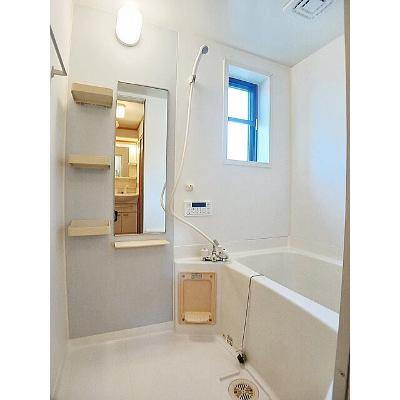 ビクトリア壱番館 102【管理NO：1-012752701-01020】 ★家具家電は申し込み後に搬入しますの物件写真4