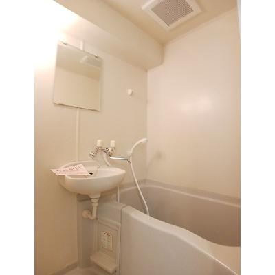 ペルレパークＢ 105【管理NO：1-007997601-01050】 ★家具家電は申し込み後に搬入します★の物件写真4