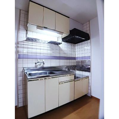 リベルテ吉田 202【管理NO：1-004689601-02020】 ★家具家電は申し込み後に搬入します★の物件写真3