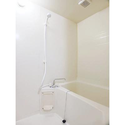 リベルテ吉田 202【管理NO：1-004689601-02020】 ★家具家電は申し込み後に搬入します★の物件写真4