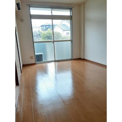 サンヒルズ上津 204【管理NO：1-003915701-02040】 ★家具家電は申し込み後に搬入しますの物件写真2