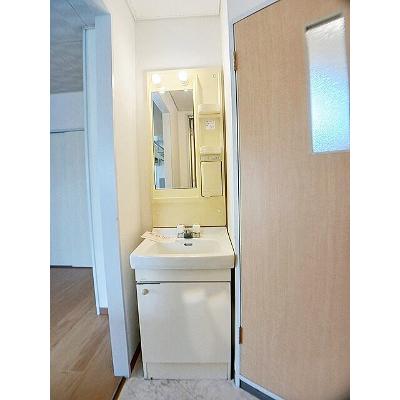 長浜ハイツ 102【管理NO：1-001335301-01020】 ★家具家電は申し込み後に搬入しますの物件写真6