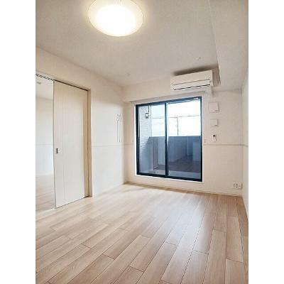 ヴィア　ラッテアⅤ 203【管理NO：1-028172302-02030】 ★家具家電は申し込み後に搬入しますの物件写真2