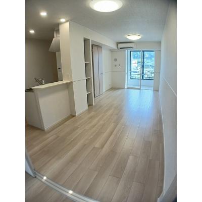 ソォン　Ⅱ 102【管理NO：1-027652202-01020】 ★家具家電は申し込み後に搬入しますの物件写真2