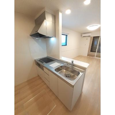 トレスプエンテ　Ⅱ 101【管理NO：1-026973602-01010】 ★家具家電は申し込み後に搬入します 2026年07月中旬入居可能の物件写真3