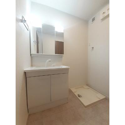 トレスプエンテ　Ⅰ 105【管理NO：1-026973601-01050】 ★家具家電は申し込み後に搬入しますの物件写真6