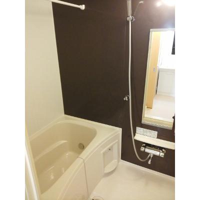 カレント 103【管理NO：1-021025601-01030】 ★家具家電は申し込み後に搬入します★の物件写真4
