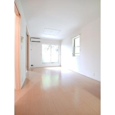 プリンセッサＧ 201【管理NO：1-017723301-02010】 ★家具家電は申し込み後に搬入しますの物件写真2