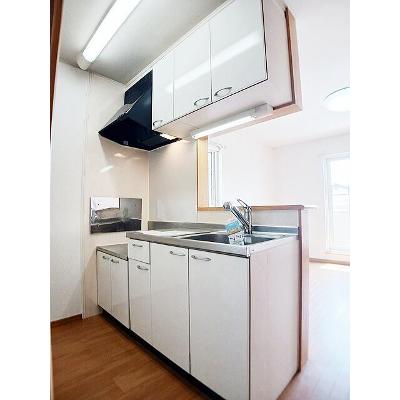 メゾン・ドゥ・シャルマン弐番館 201【管理NO：1-013983502-02010】 ★家具家電は申し込み後に搬入します★の物件写真3
